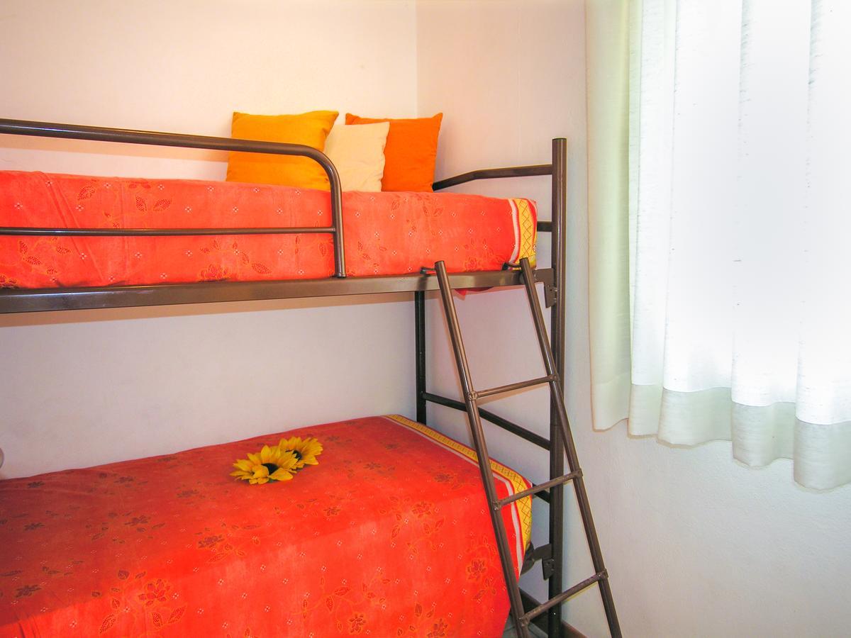 Ivana Belmare Apartaments ビビオーネ エクステリア 写真